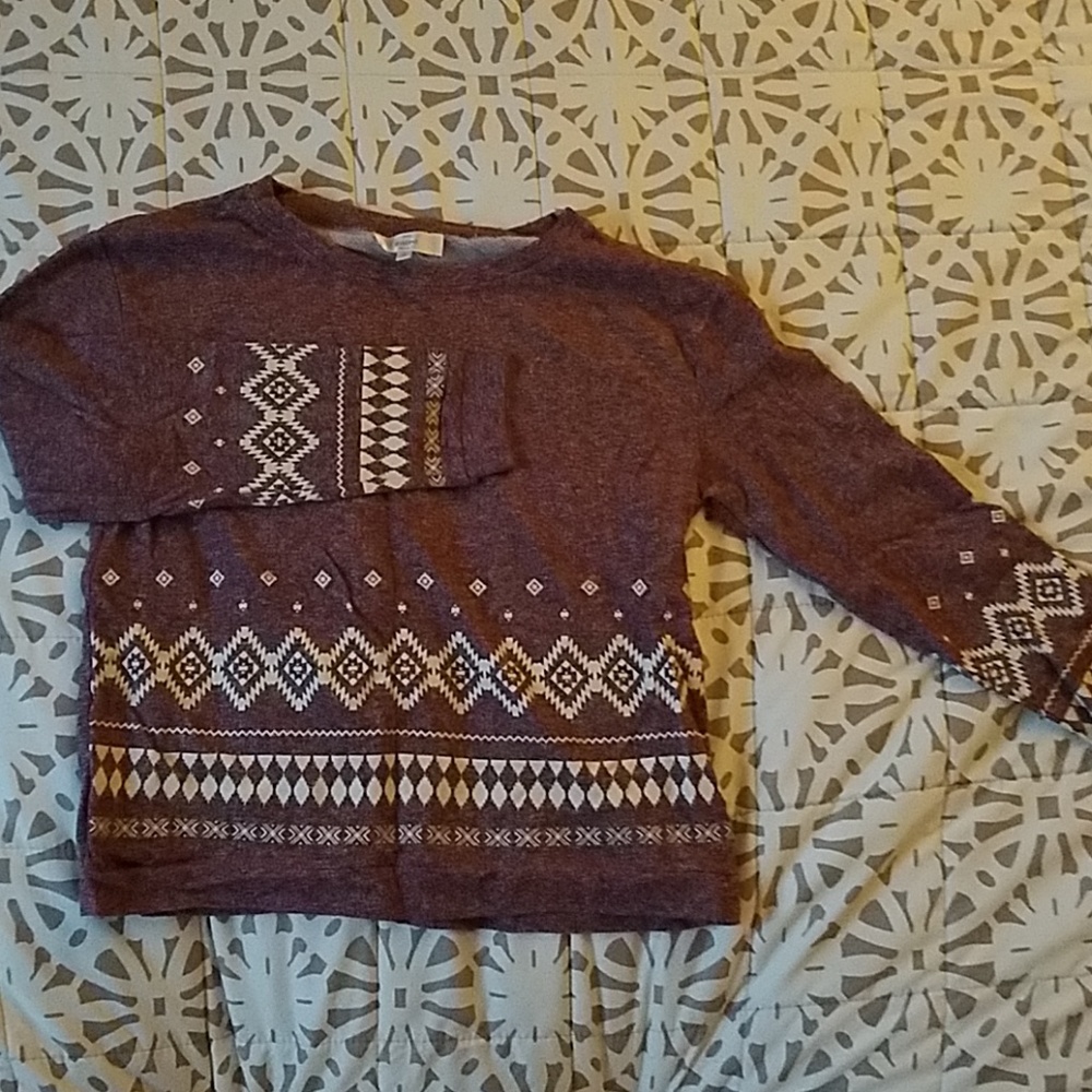 sweater - Picture 2 of 2
